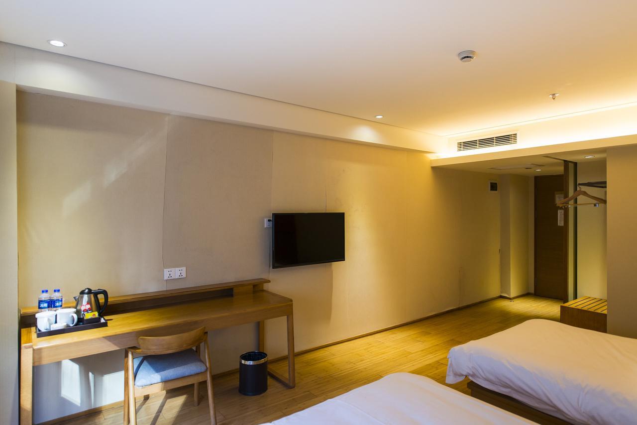 Ji Hotel Linyi Yimeng Road Exterior photo